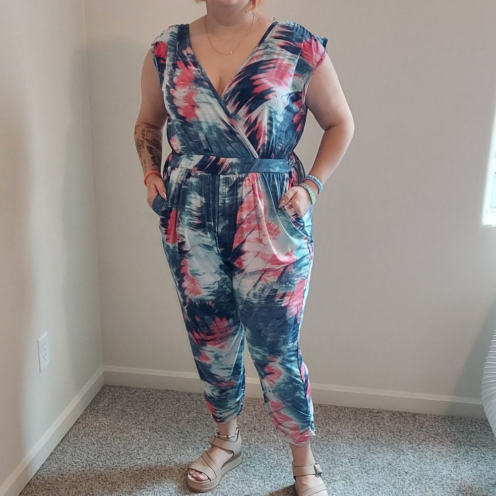 Plus Size Libian Tie Dye Sleeveless Ruching at Ankles Jumpsuit